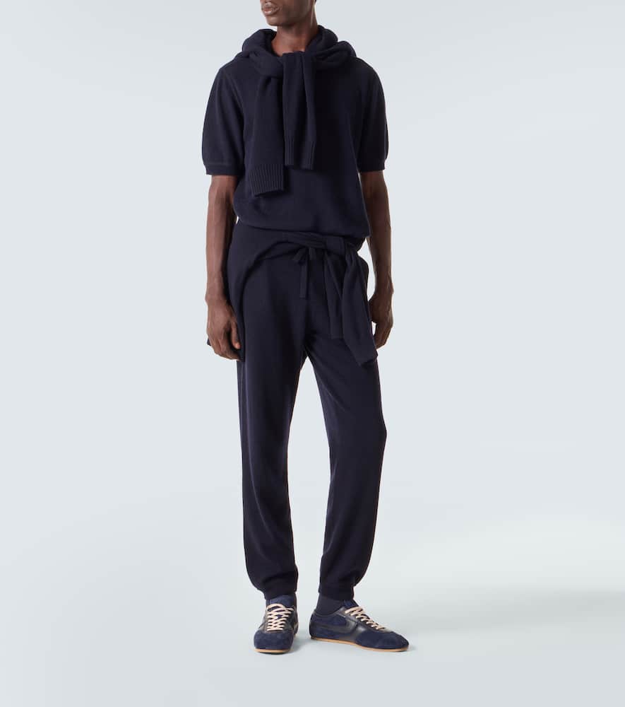 Cotton and cashmere sweater
