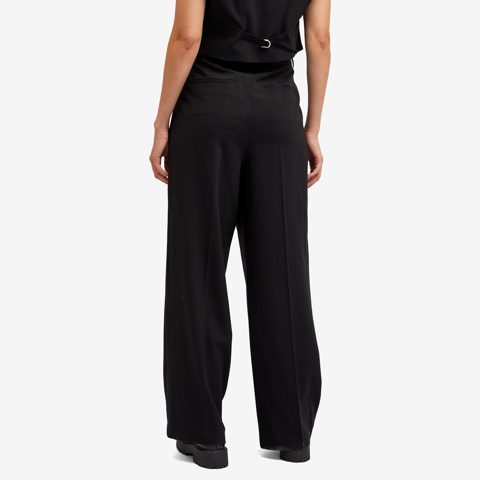 Women's Suiting Good 90S Pleated Trouser in Black