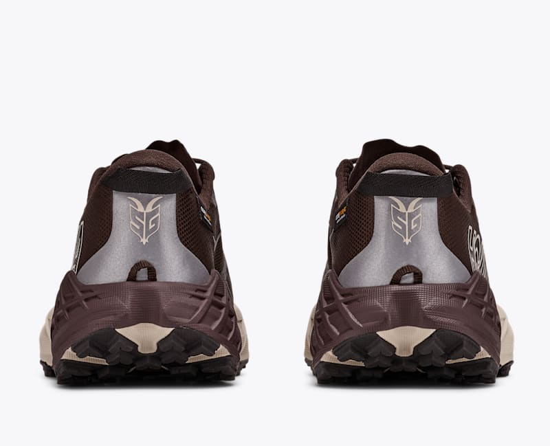 HOKA Men's Speedgoat 7 GTX Shoes in Spiced Chocolate/River Rock Grey