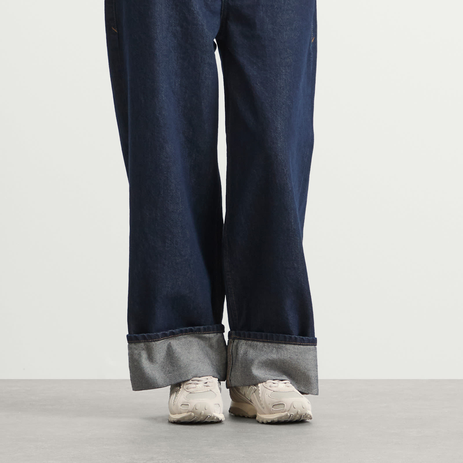 Women's 204L Sneaker in Sea Salt