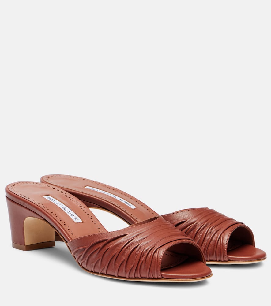 Piruabar gathered leather mules