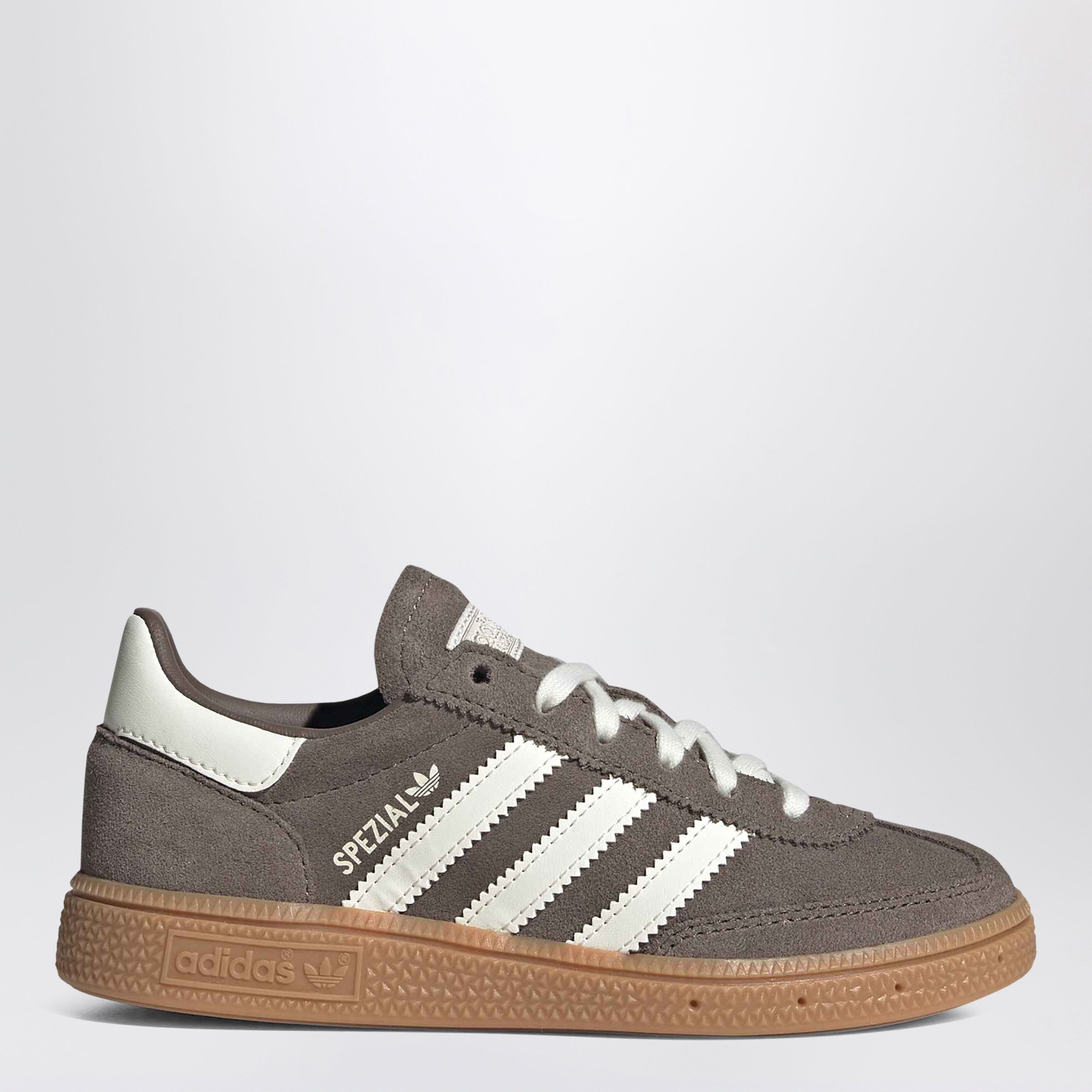 Adidas Handball Spezial sneakers in brown and white