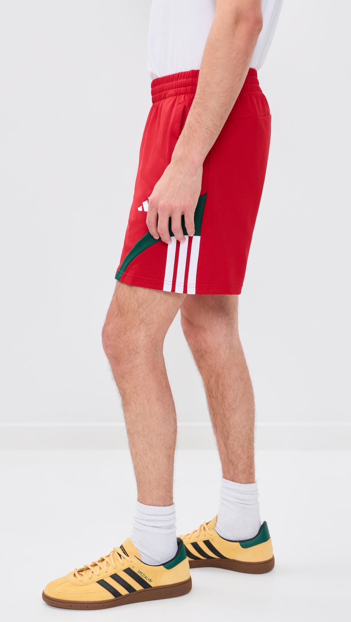 House of Tiro Nations Track Shorts 6.75 Better Scarlet/Team Dark Green
