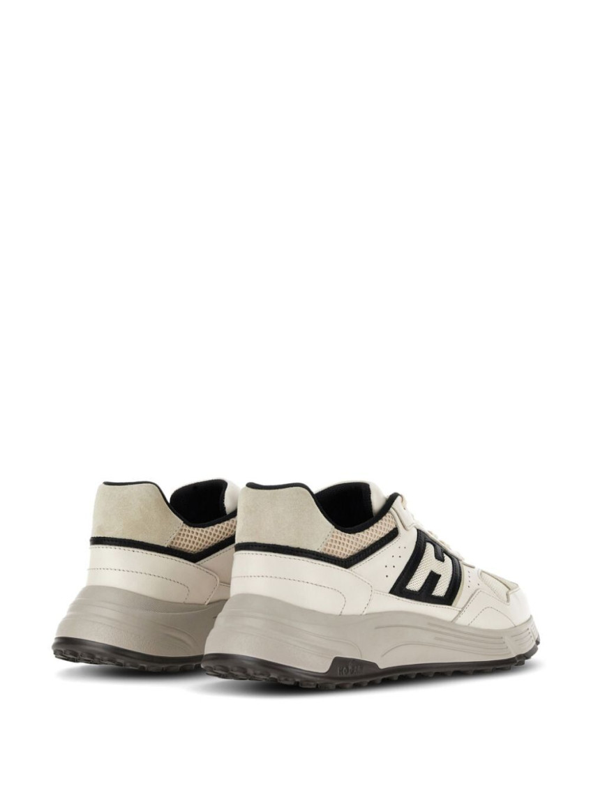 Hyperlight Low-top Sneakers