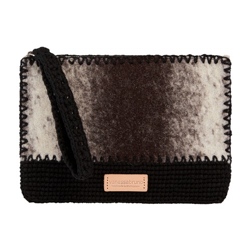 Felt zipped pouch