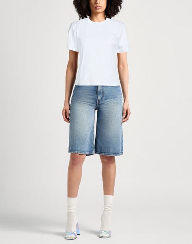 Woman T