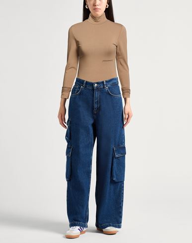 Woman T