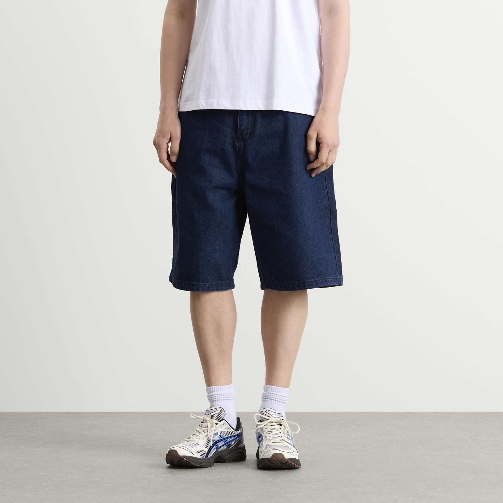 Men's Drummer Baggy Denim Shorts in Raw Dark Indigo