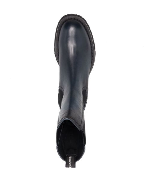 Elasticated leather boots
