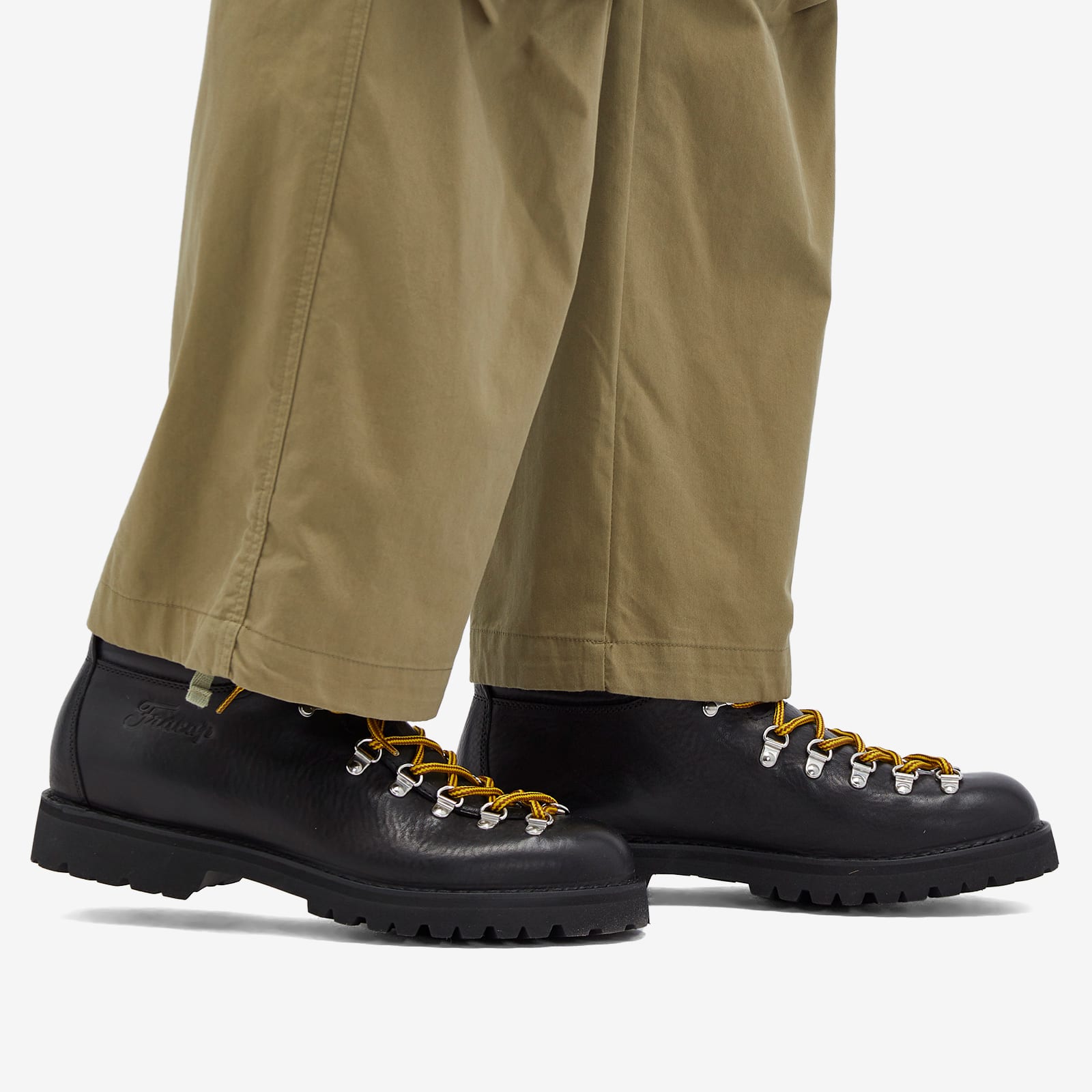 Men's M127 Roccia Vibram Sole Scarponcino Boot in Black