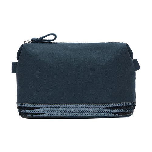 Zipped pouch