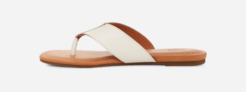 ® Women's Carey Flip Leather Sandals in Jasmine, Size 9
