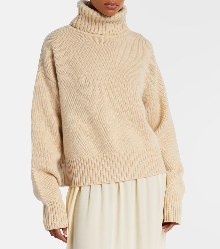 N°434 Crop Xtra cashmere turtleneck sweater