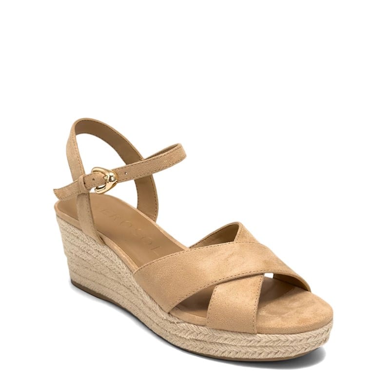 Women's Casarina Wedge Sandals (Beige Bisque)