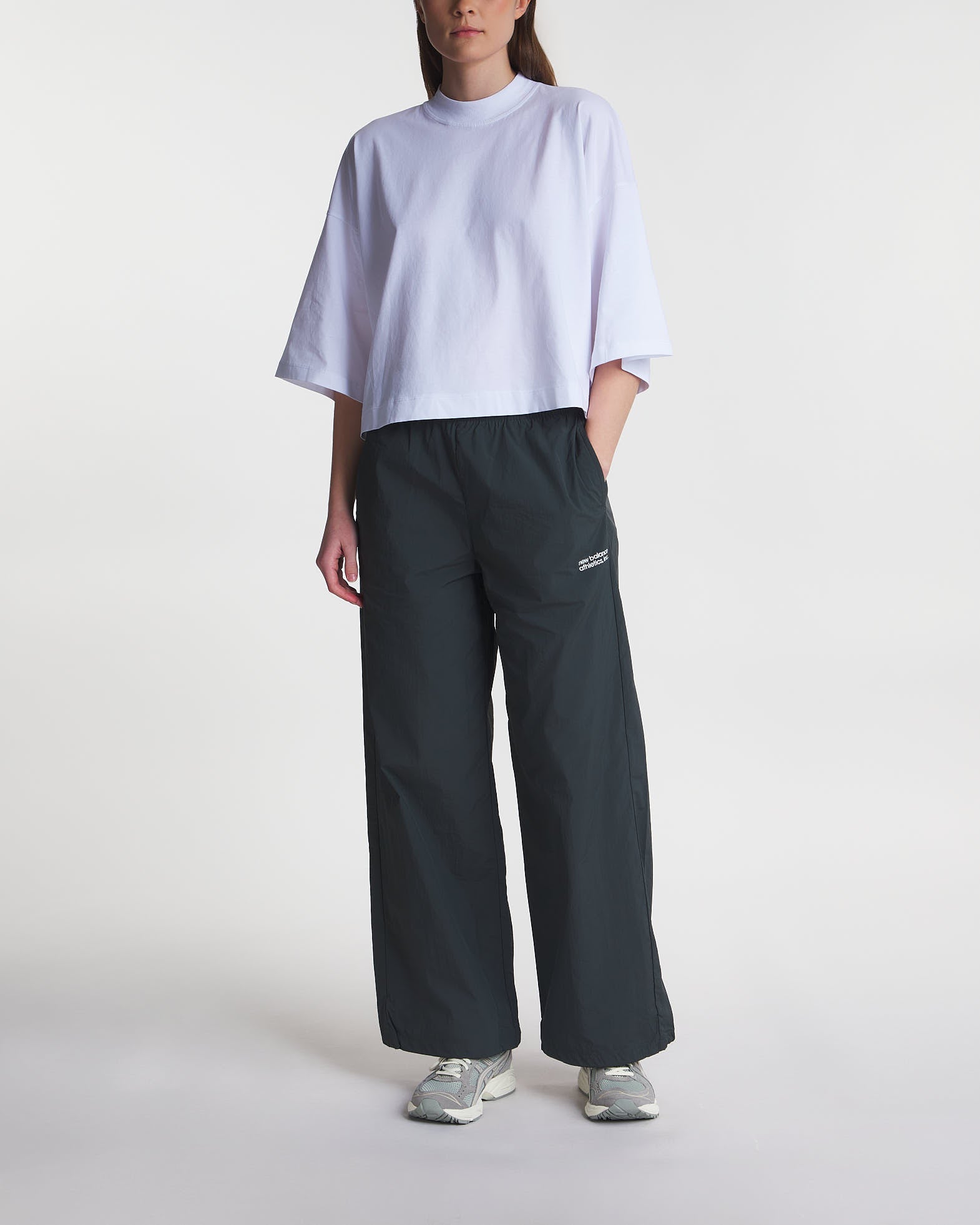 New Balance Trousers Shifted Nylon Pant Black