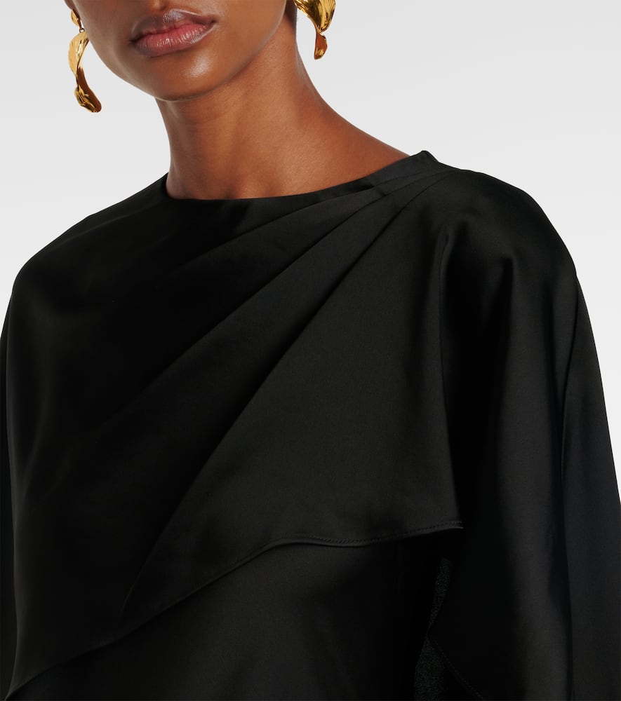 Izel satin gown