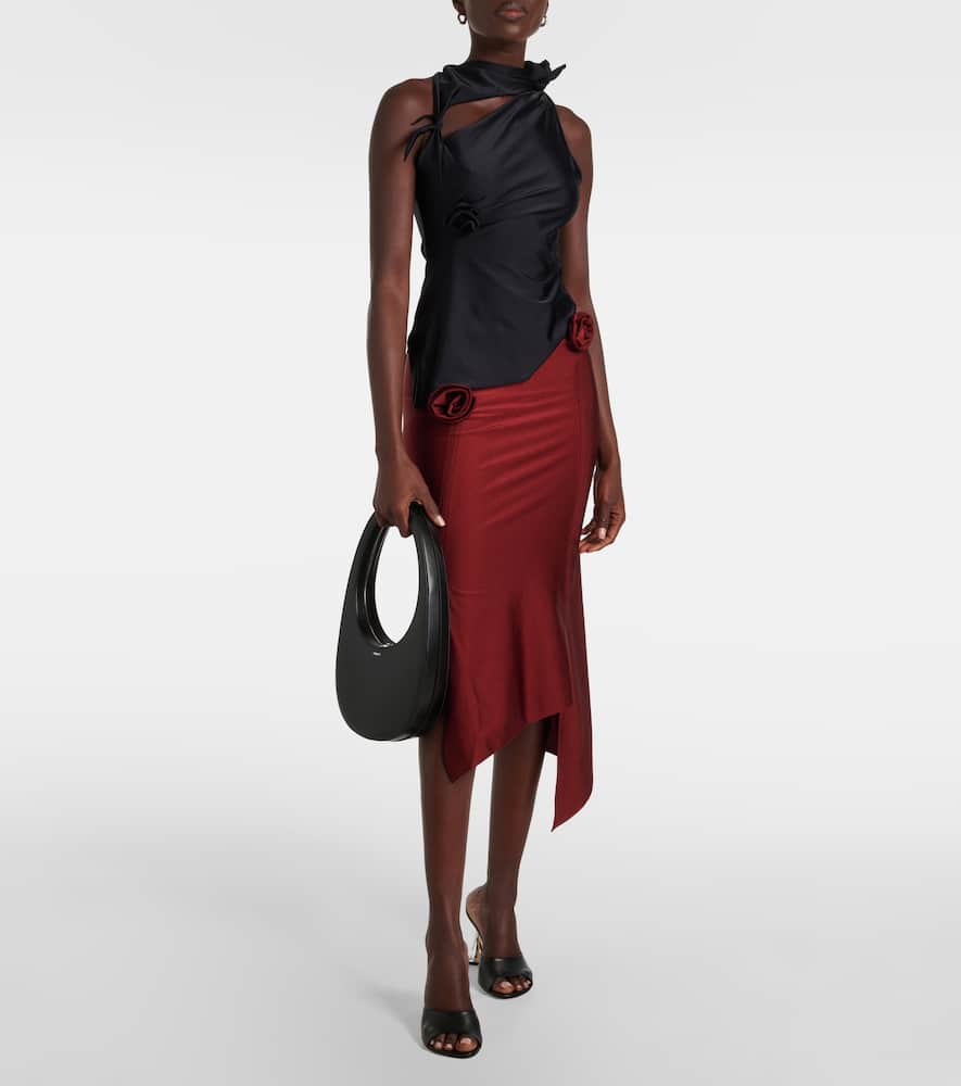 Floral-appliqué asymmetric top
