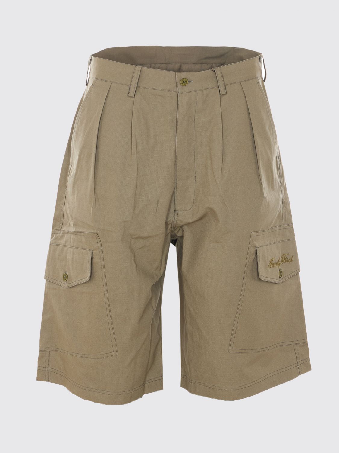 Shorts Men color Green