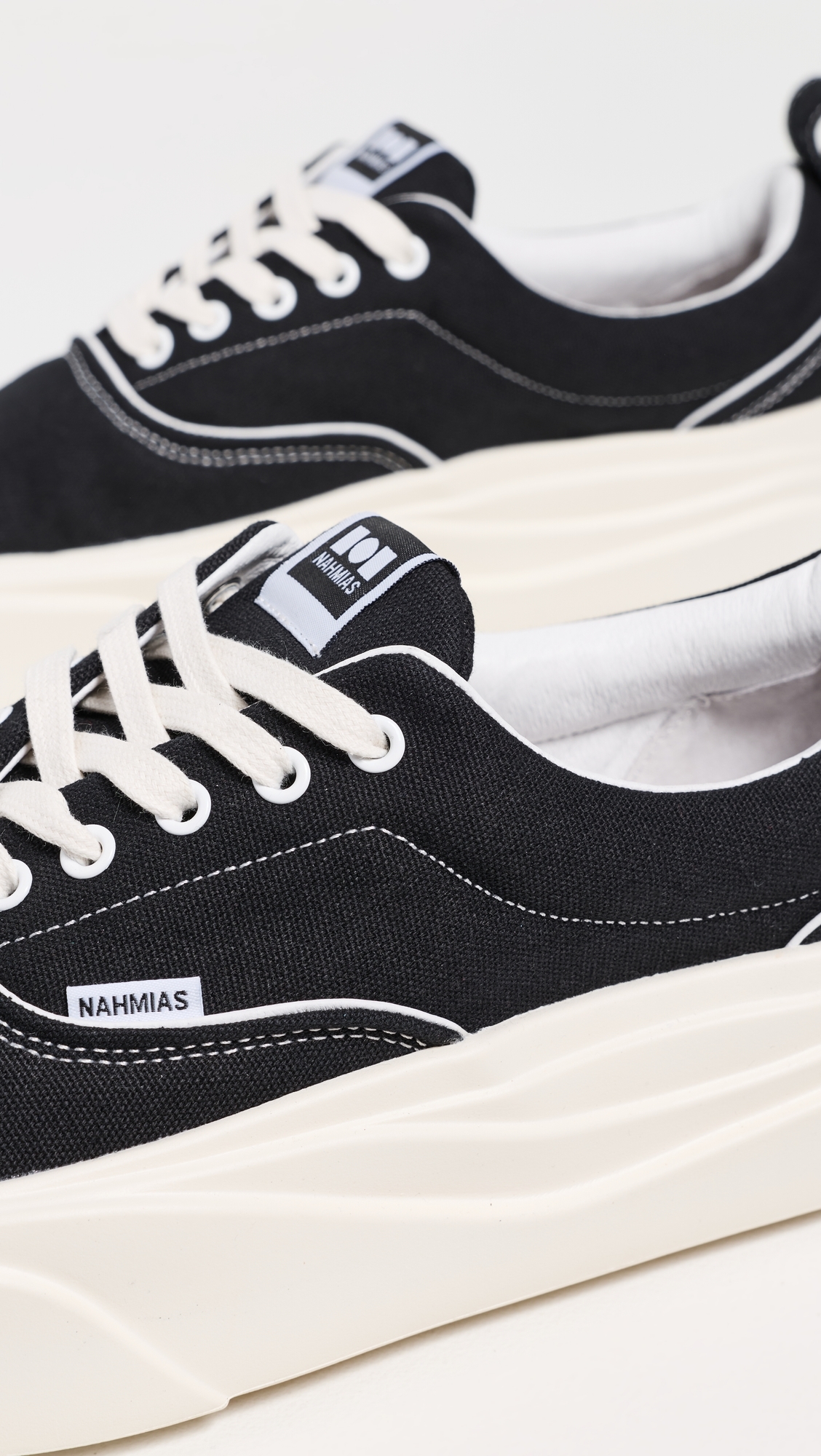 Ollie Sneakers Black Canvas