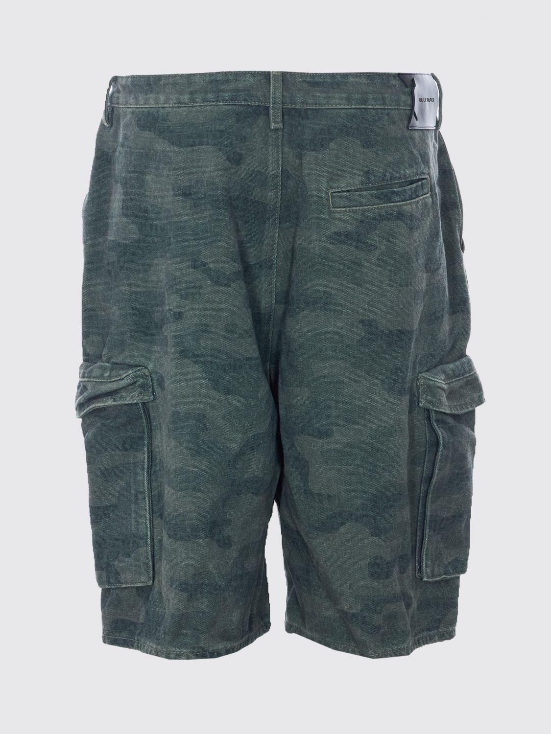 Shorts Men color Green