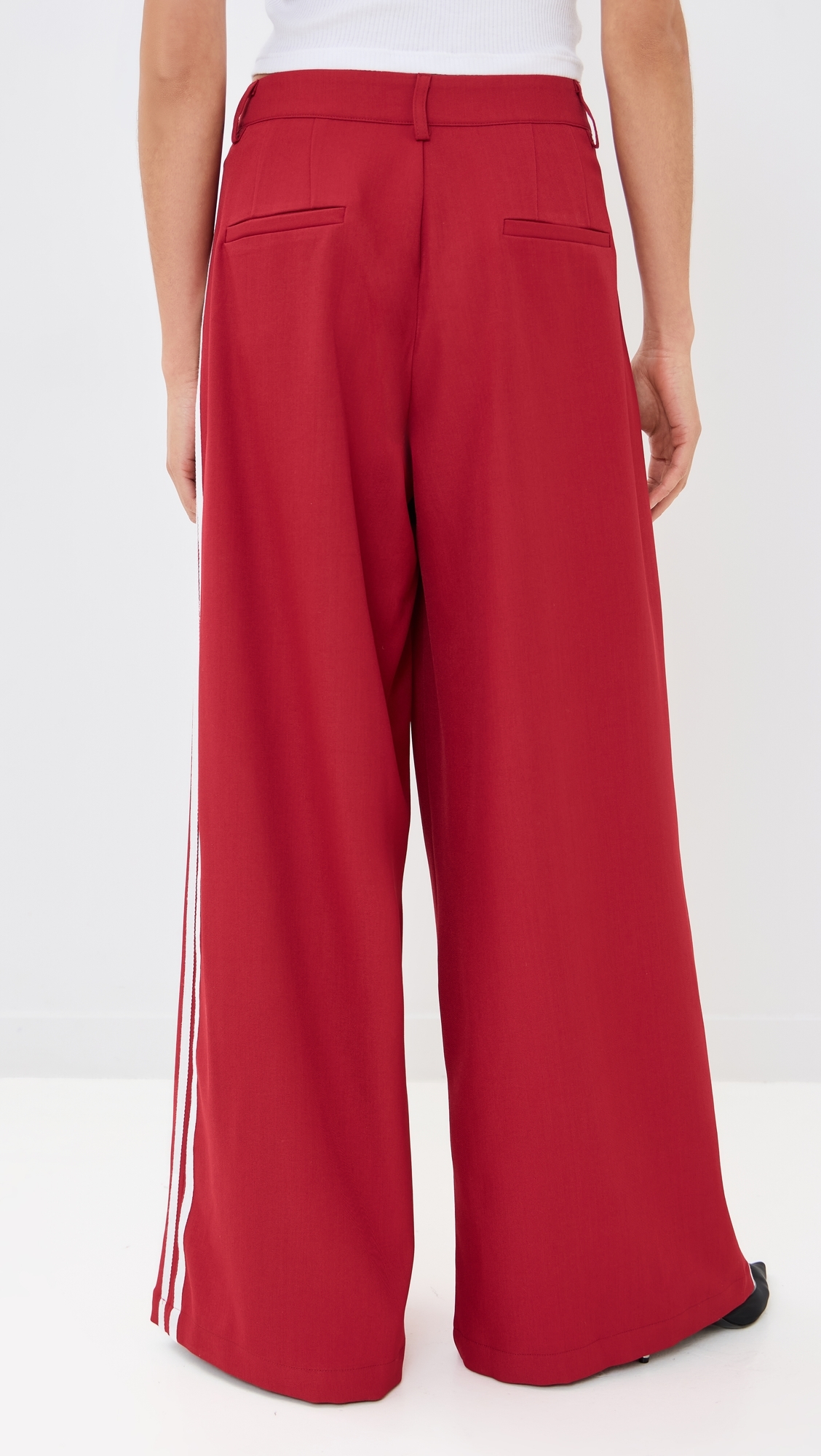 Serenity Pants Crimson
