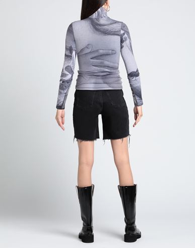 Woman T