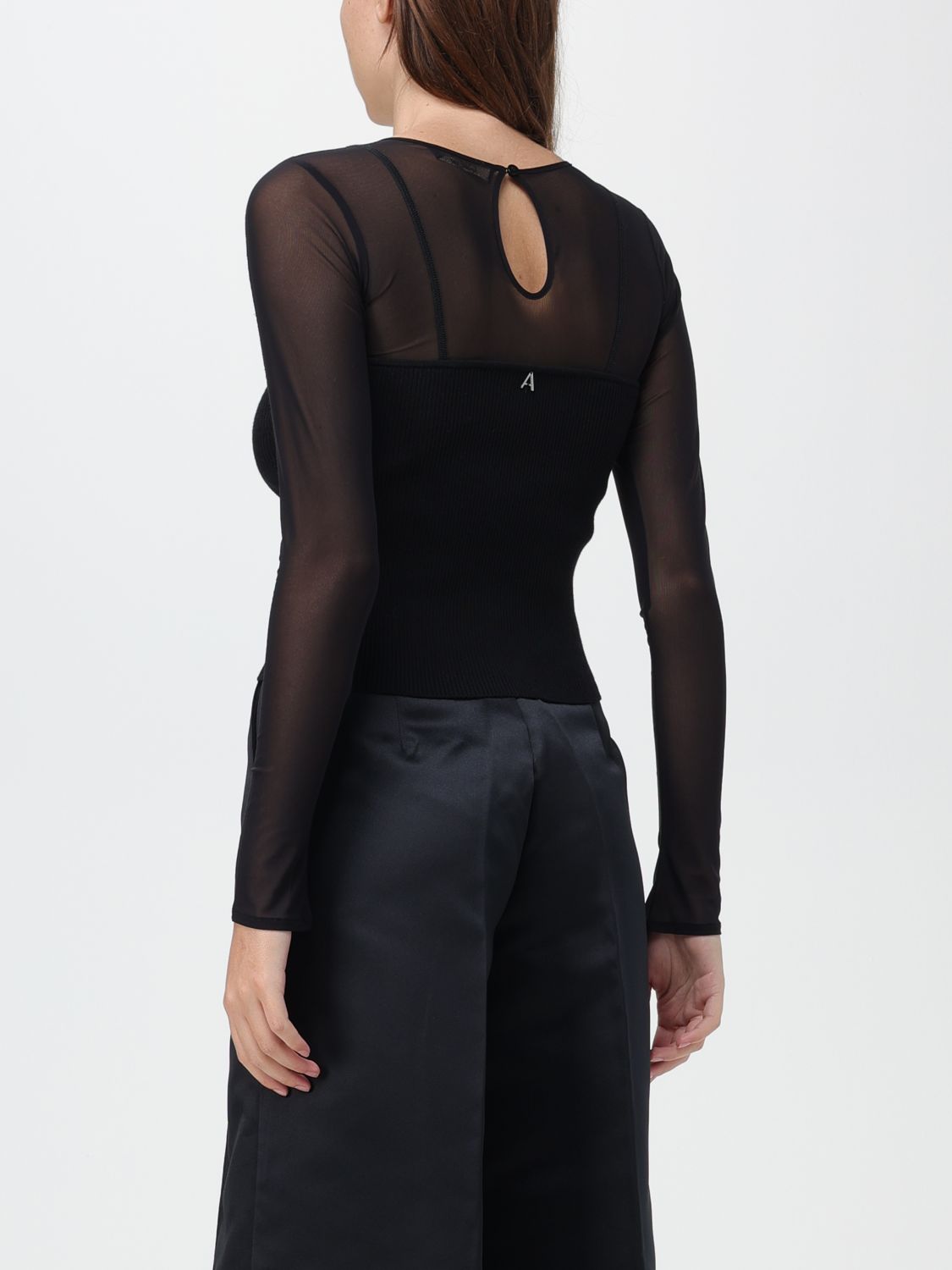 Top Woman color Black
