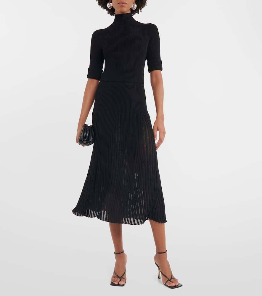 Plissé knit midi dress