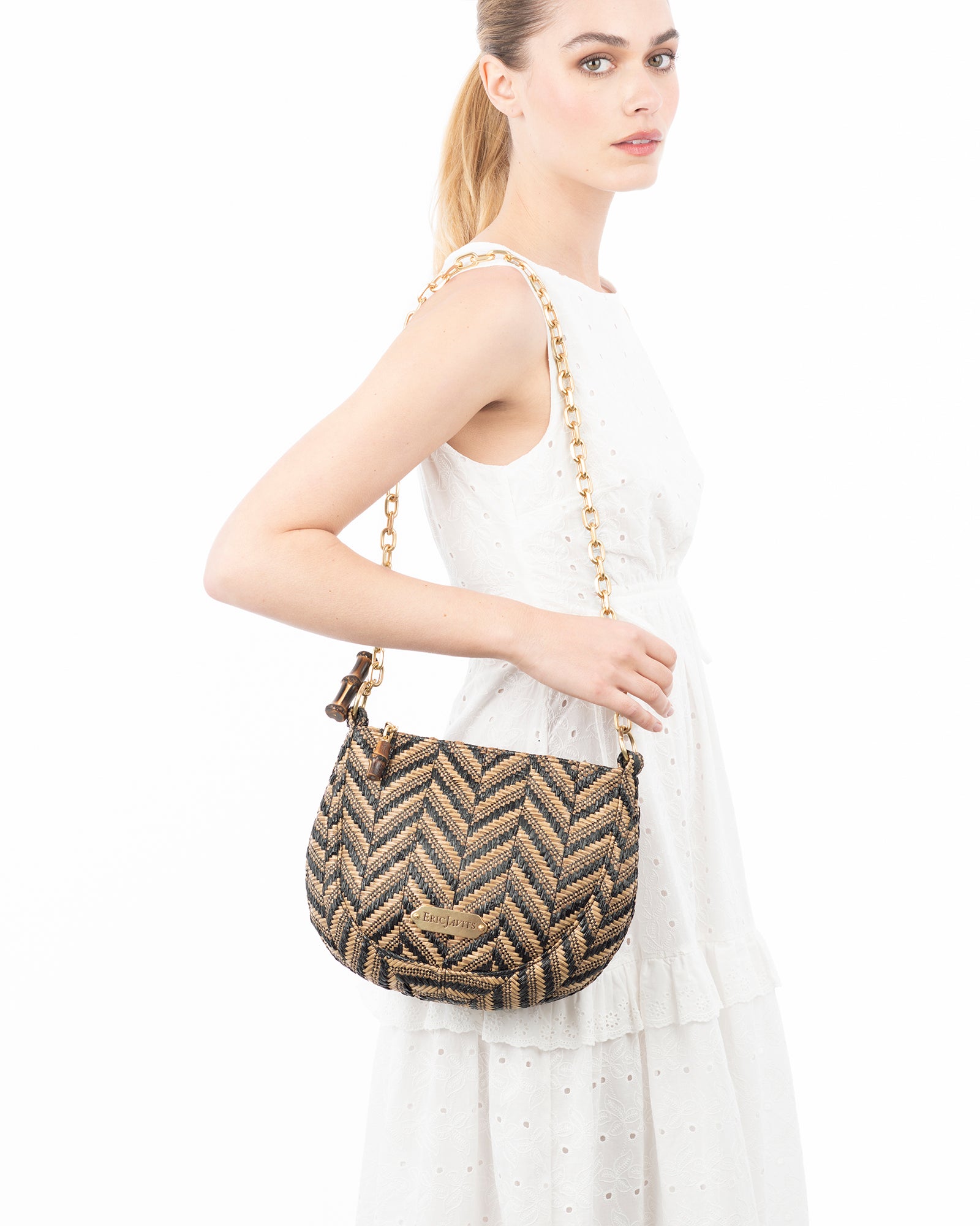 Chain Pouch Raffia - Black Mix, Zip Top Closure, Adjustable Chain Handle, Durable Canvas Lining, Phone and Sunglasses Pocket