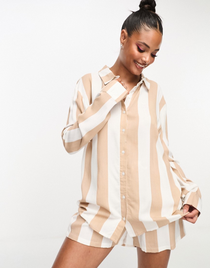 Oversized shirt and short pajama set in striped beige-Green