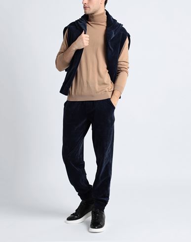 Man Turtleneck Camel
