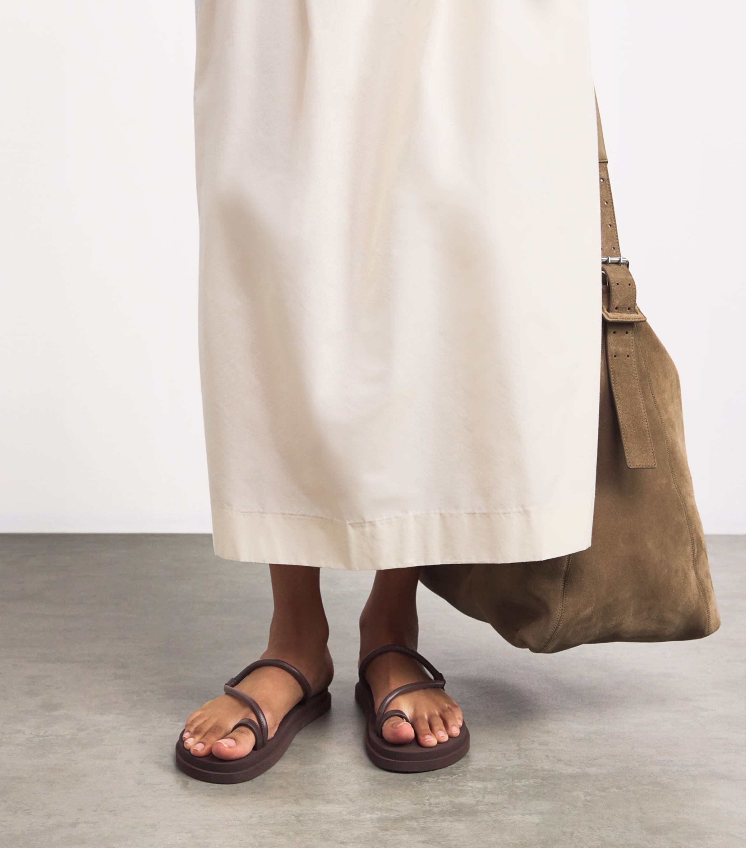 Emme Parsons Leather-Rubber Bari Pool Slides