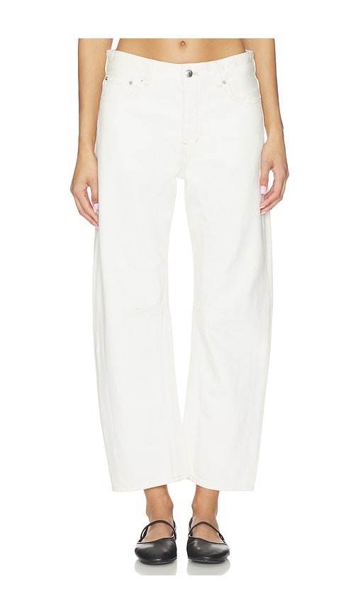 Madewell Darted Barrel Jeans in White. - 23 also , 25, 26, 27, 28, 29