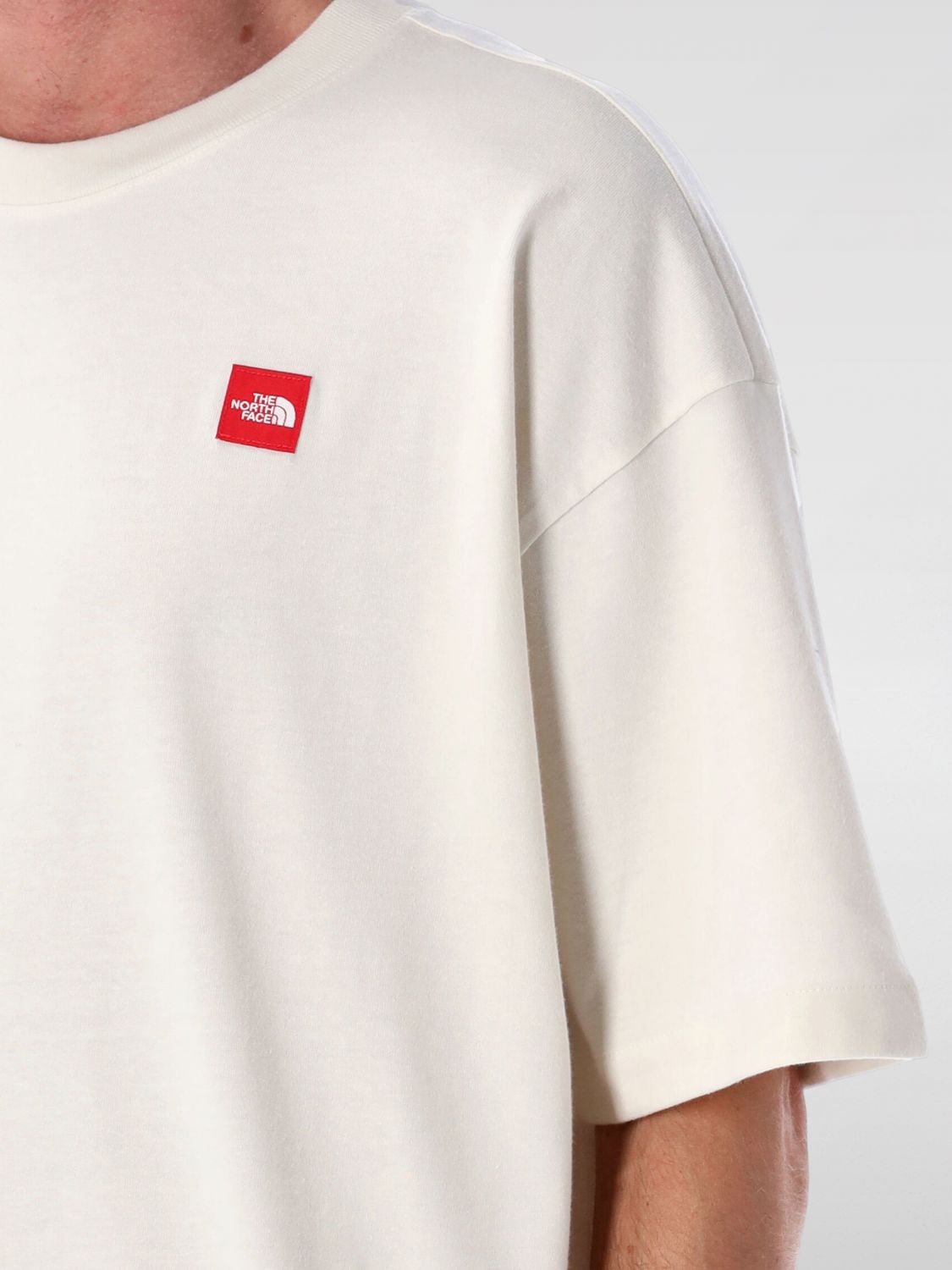 T-Shirt Men color White
