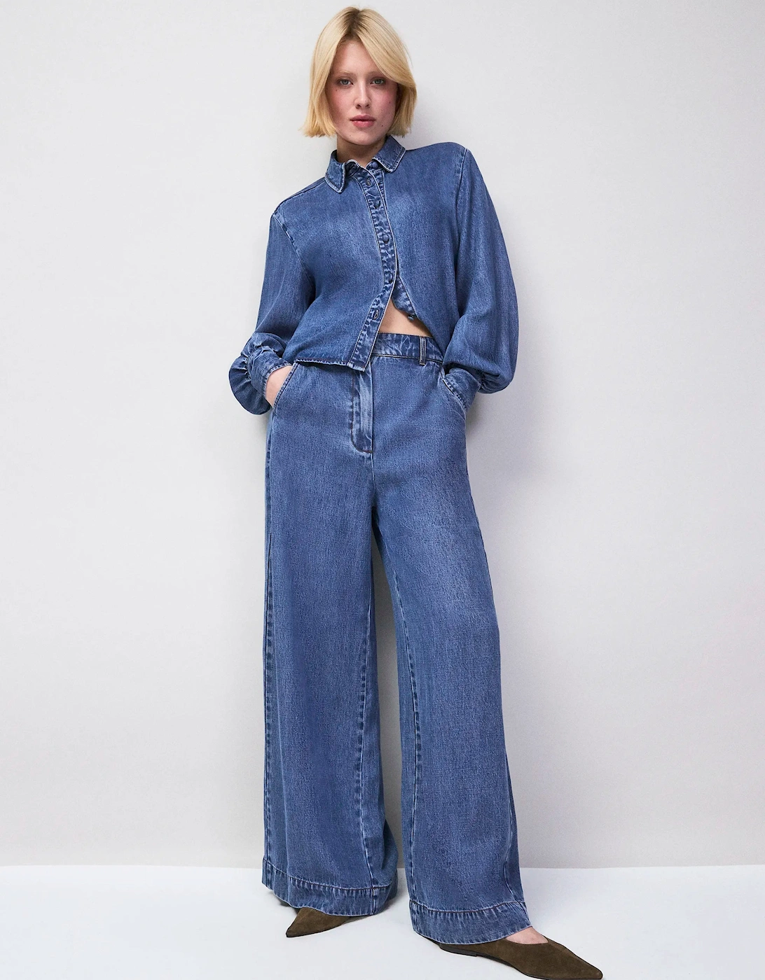 RO&ZO Women's Blue Lyocell Denim Tailored Jean