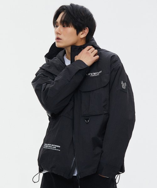 Mesh pocket hooded jacket