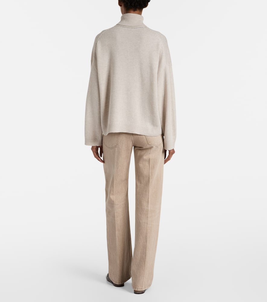 Cashmere turtleneck sweater