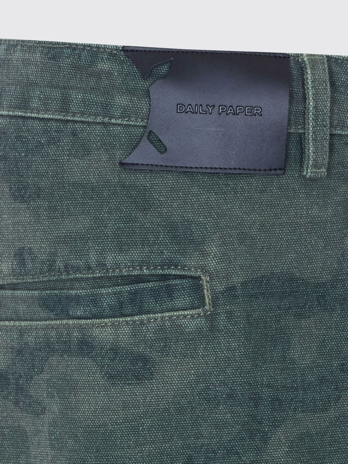 Shorts Men color Green