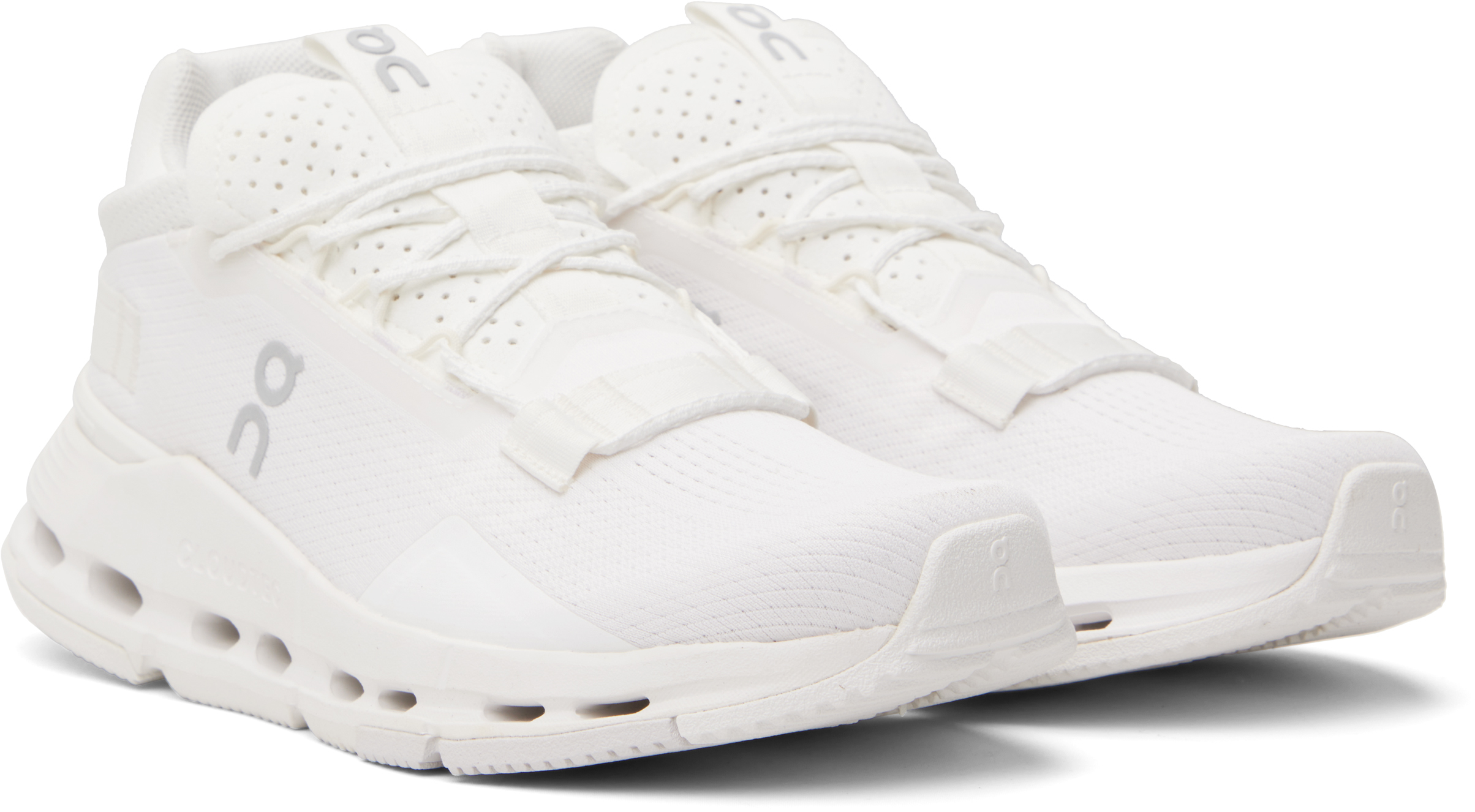On White Cloudnova 2 Sneakers