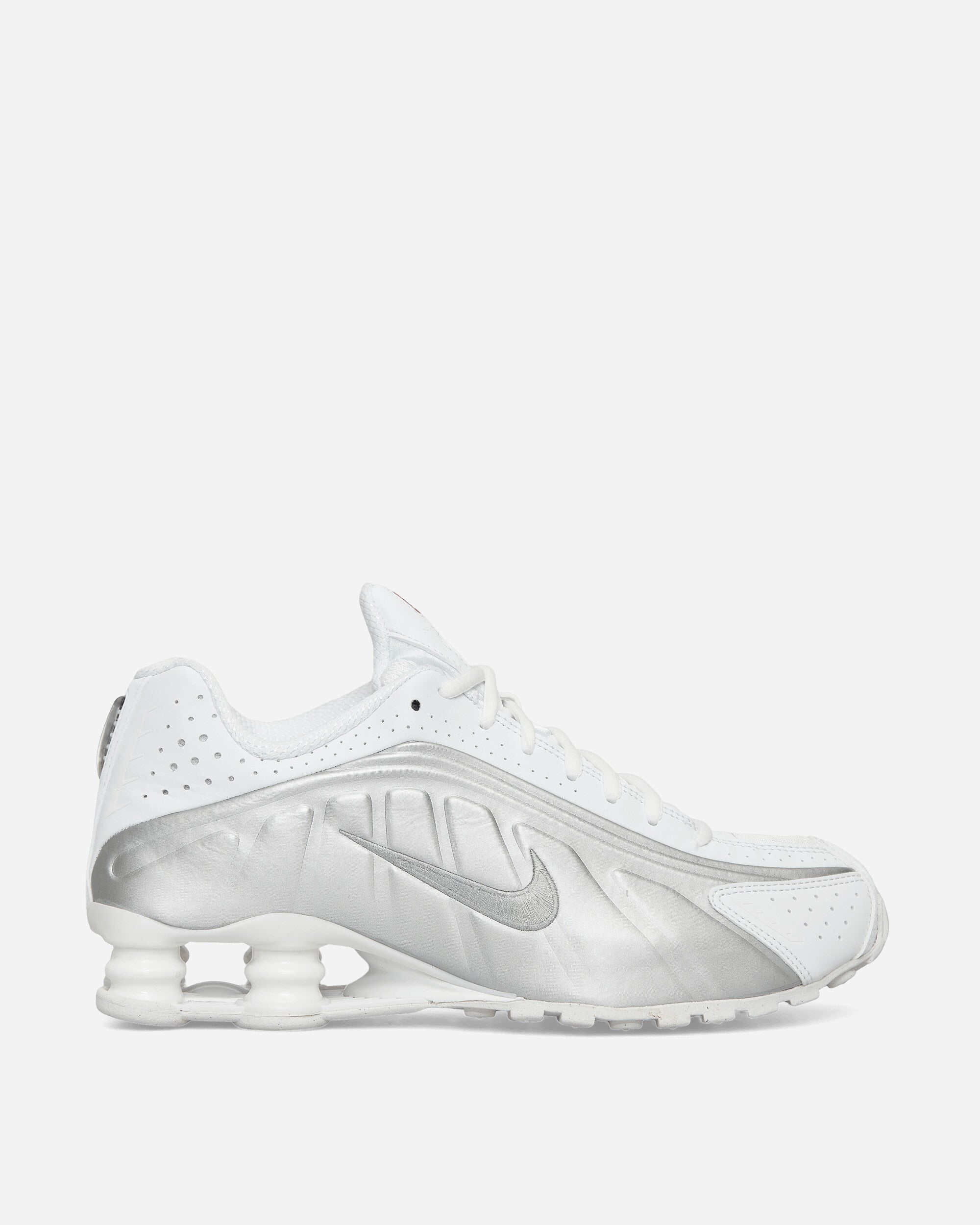 Men's Shox R4 Sneaker in White/Silver/Crimson