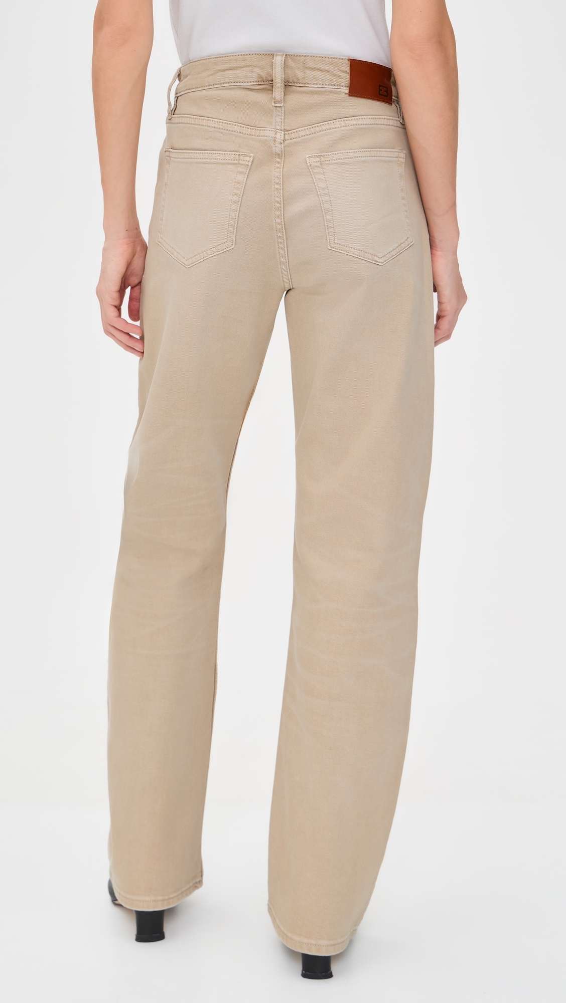 Alida Loose Bowed Jeans Desert Sand