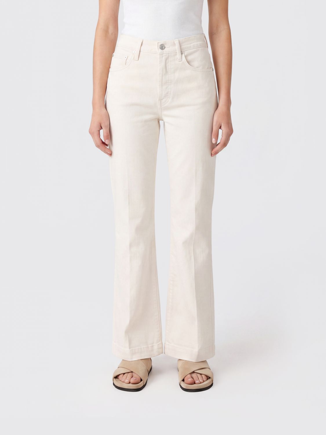 Mid-Rise Flared Jeans in White Stretch Denim