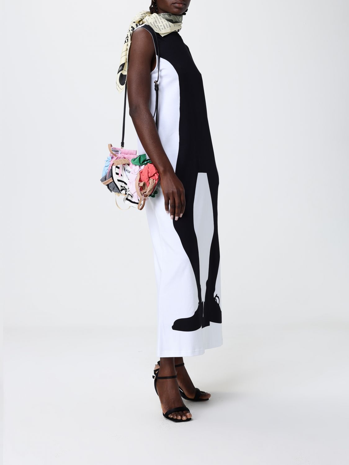 Dress Woman color White