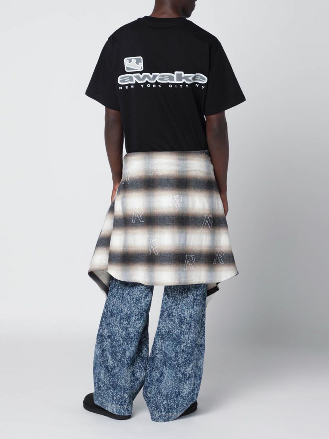 T-Shirt Men color Black