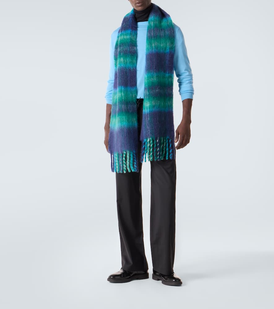 Virgin wool sweater