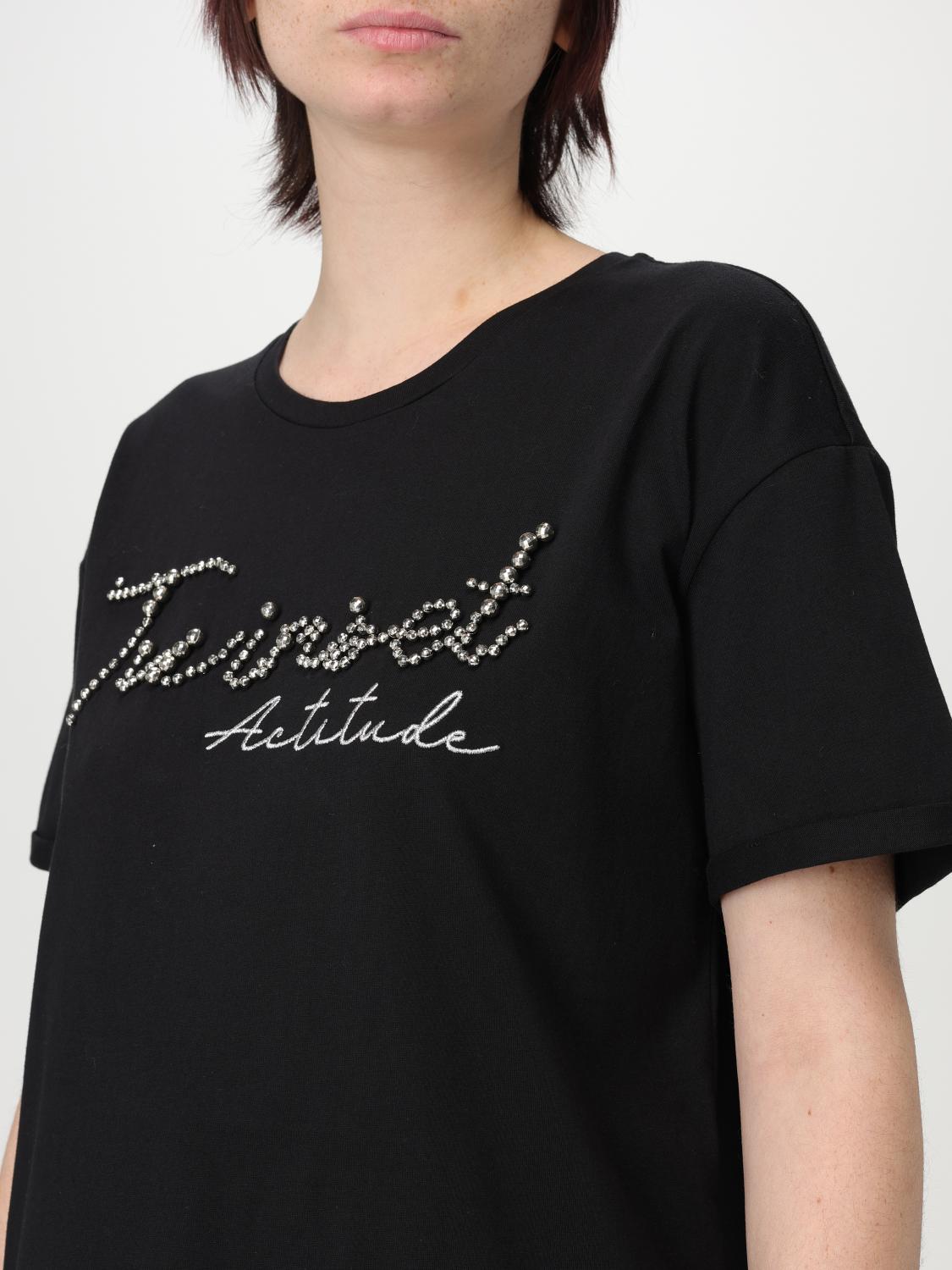 T-Shirt Woman color Black