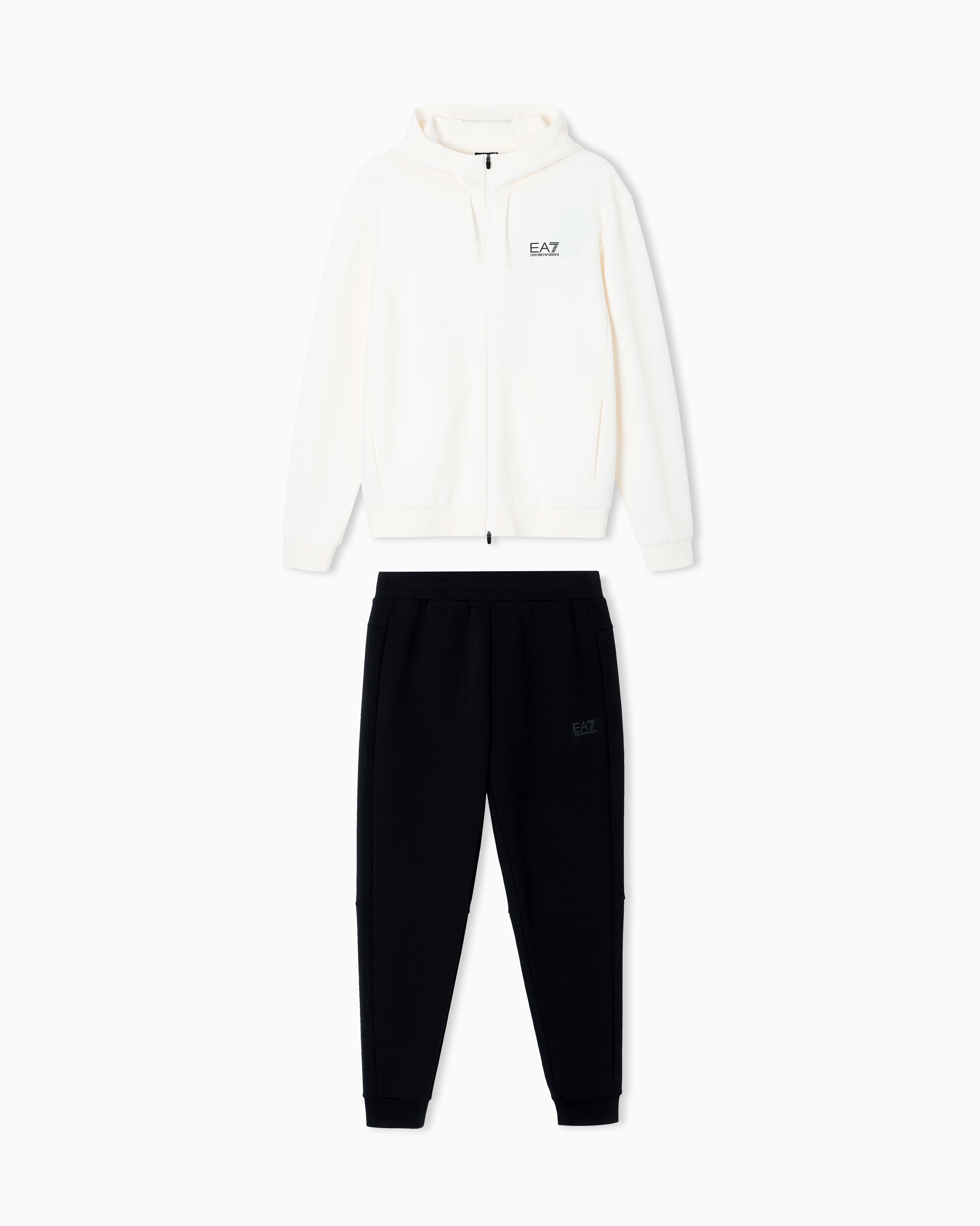 Dynamic Athlete tracksuit in Natural VENTUS7 technical fabric