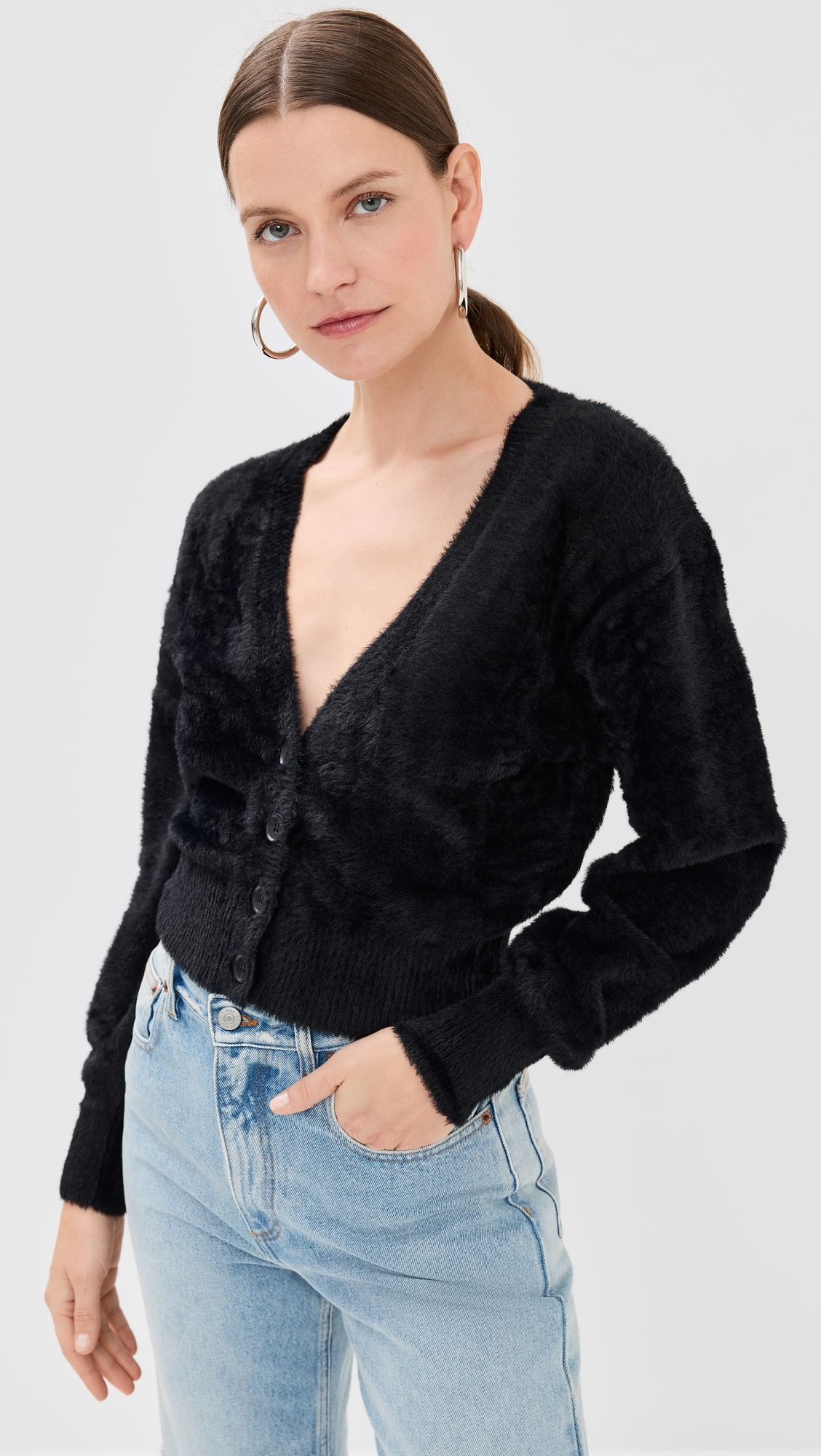 Fuzzy Cardigan Black001