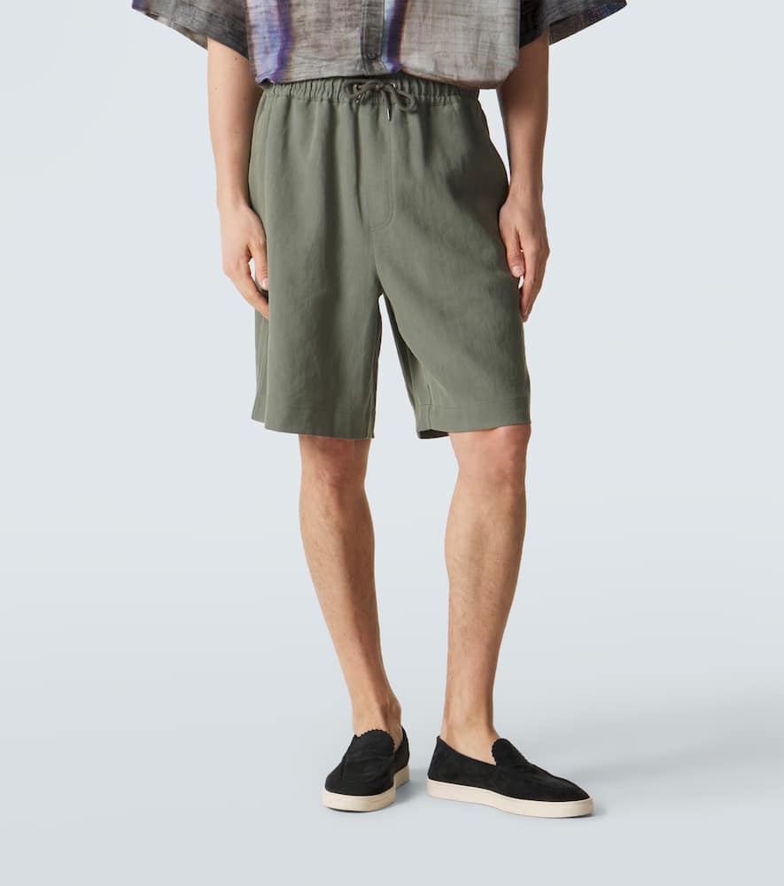 Linen Bermuda shorts