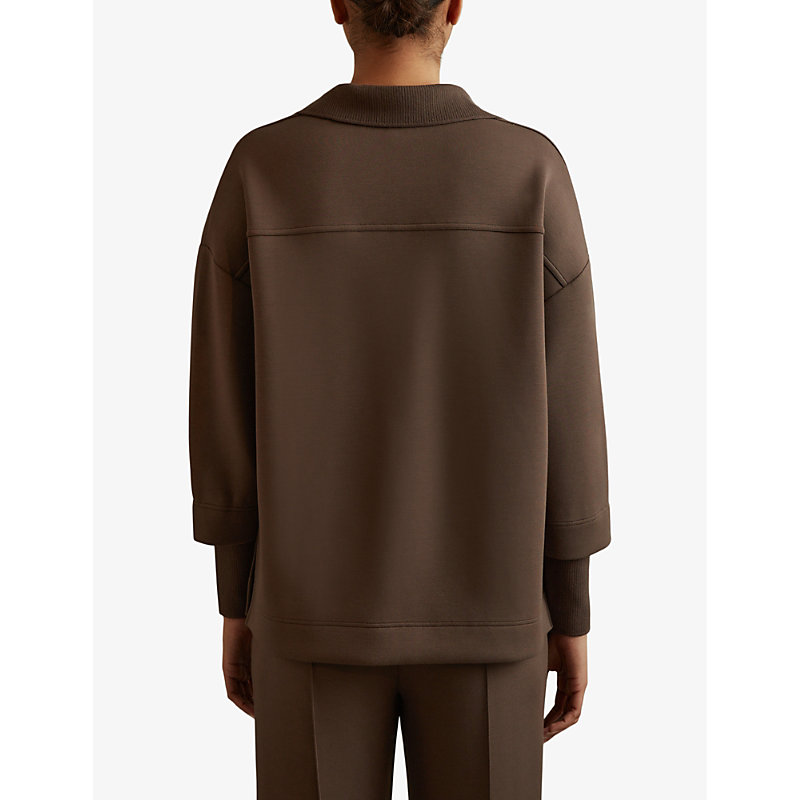 Womens Chocolate Bernie Open-collar Relaxed-fit Stretch-woven Jumper